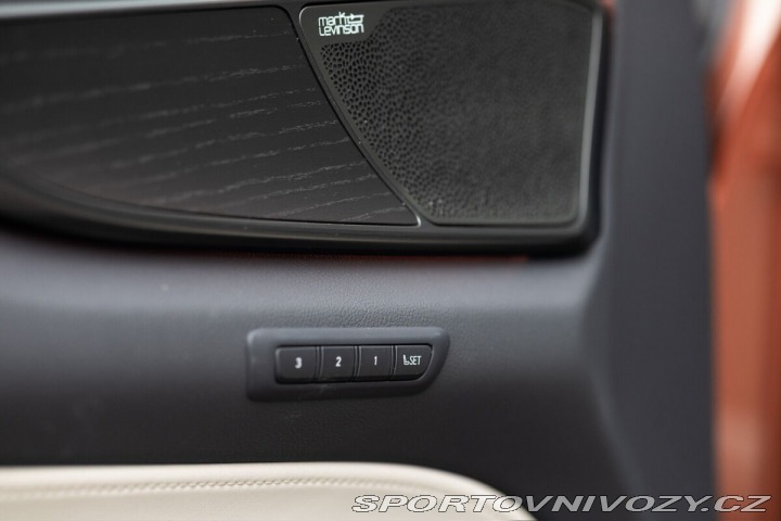 Lexus Ostatní modely NX 450h plus 450H 2.5 PHEV LUXURY 2025