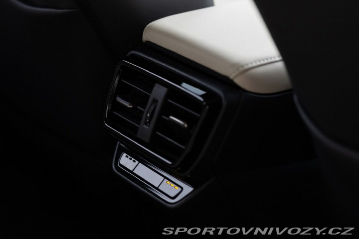Lexus Ostatní modely NX 450h plus 450H 2.5 PHEV LUXURY 2025