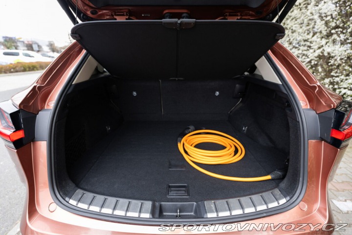 Lexus Ostatní modely NX 450h plus 450H 2.5 PHEV LUXURY 2025