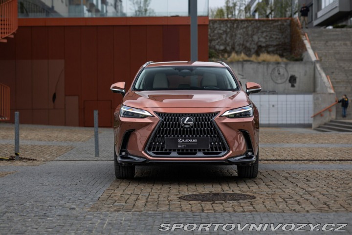 Lexus Ostatní modely NX 450h plus 450H 2.5 PHEV LUXURY 2025