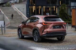 Lexus Ostatní modely NX 450h plus 450H 2.5 PHEV LUXURY 2025