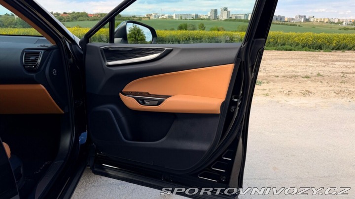 Lexus Ostatní modely NX 450h plus 450H+ 2,5 PHEV PRESTIGE 2025