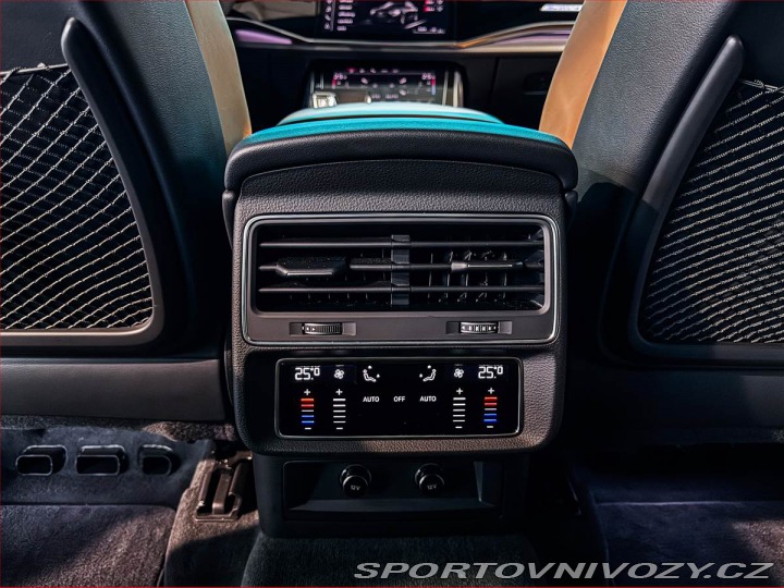 Audi RS Q8 TFSI 2023