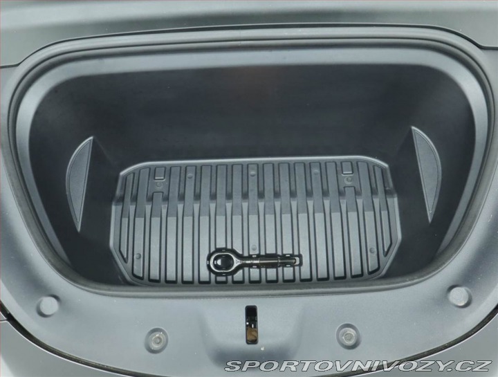 Tesla Model Y Long Range AWD 79kWh, SoH 2023