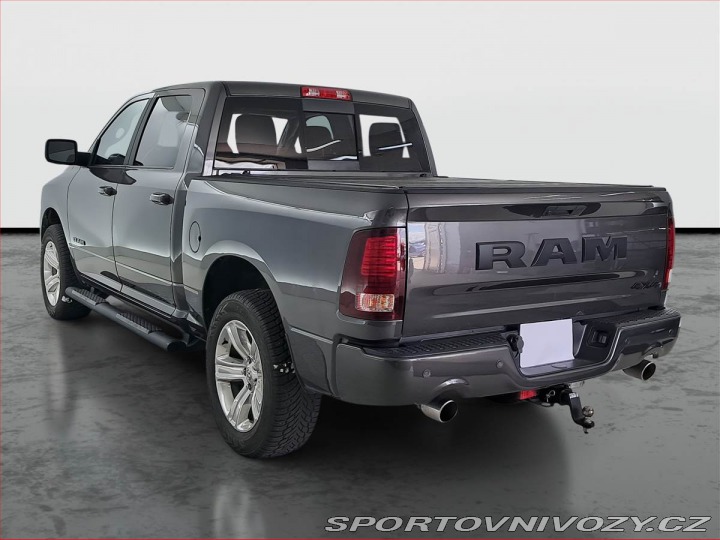 Ostatní značky Ostatní modely RAM 1500 5.7 V8 Hemi 2020