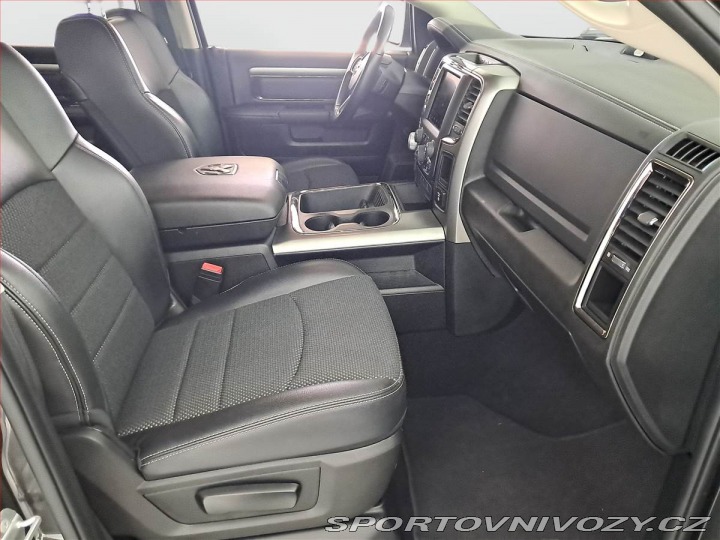 Ostatní značky Ostatní modely RAM 1500 5.7 V8 Hemi 2020