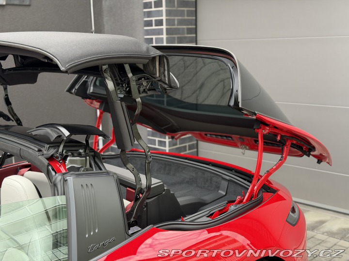 Porsche 911 992 Targa 4 GTS 2023