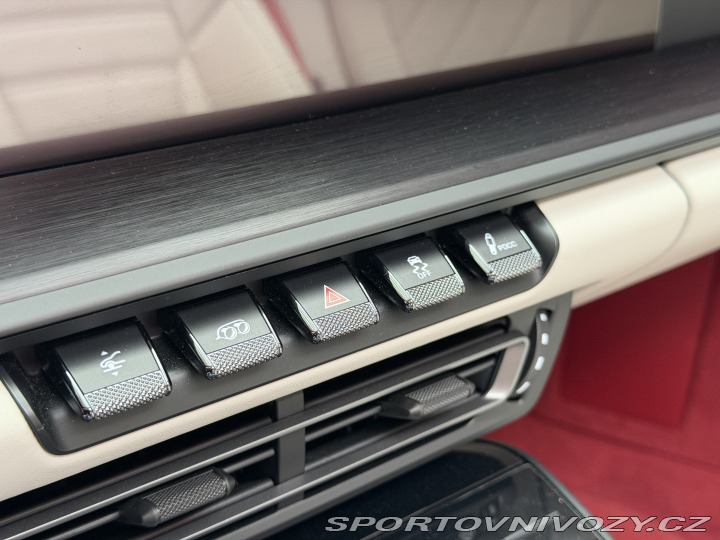 Porsche 911 992 Targa 4 GTS 2023