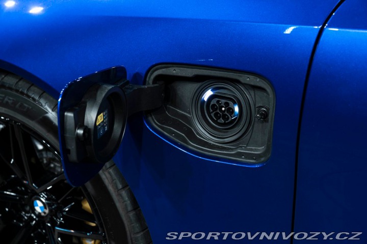 BMW M5 touring 2026