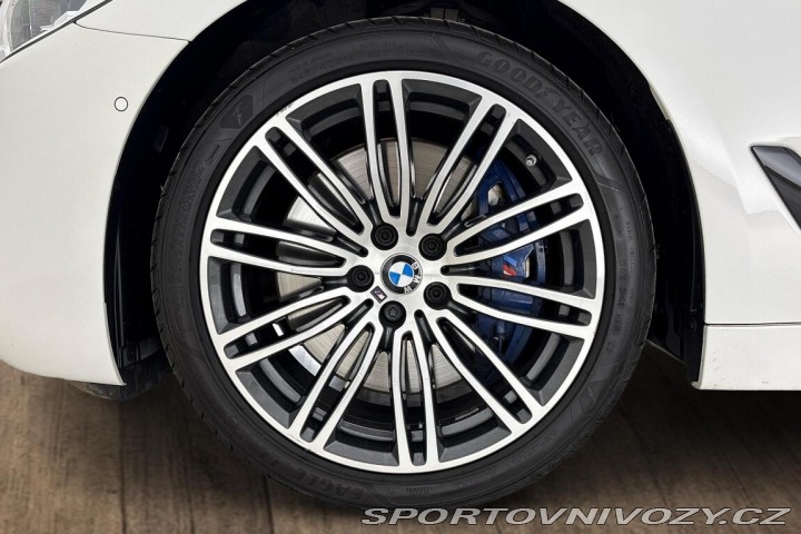 BMW 5 540i xDrive 2017