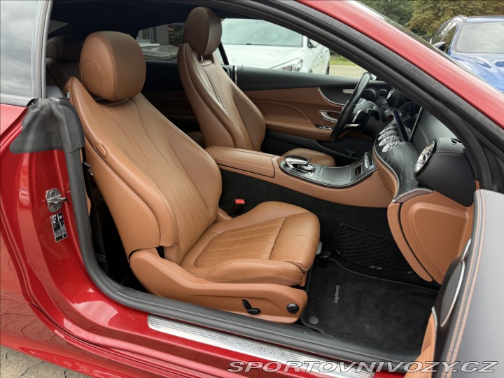 Mercedes-Benz E 220d AMG Avantgarde Kupé 2017