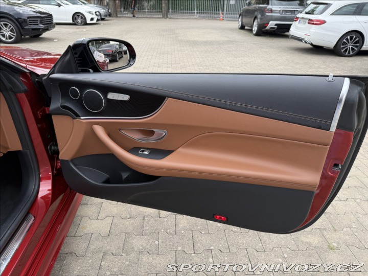 Mercedes-Benz E 220d AMG Avantgarde Kupé 2017