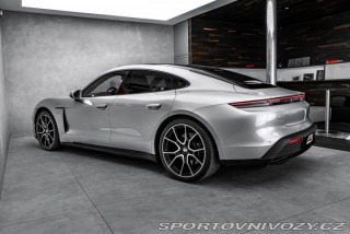 Porsche Taycan 4 Sport Chrono Pano 2025