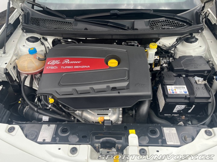 Alfa Romeo Giulietta 1.8TBi Quadrifoglio Verde 2012
