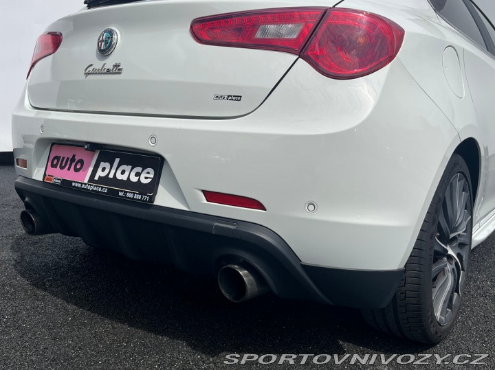 Alfa Romeo Giulietta 1.8TBi Quadrifoglio Verde 2012