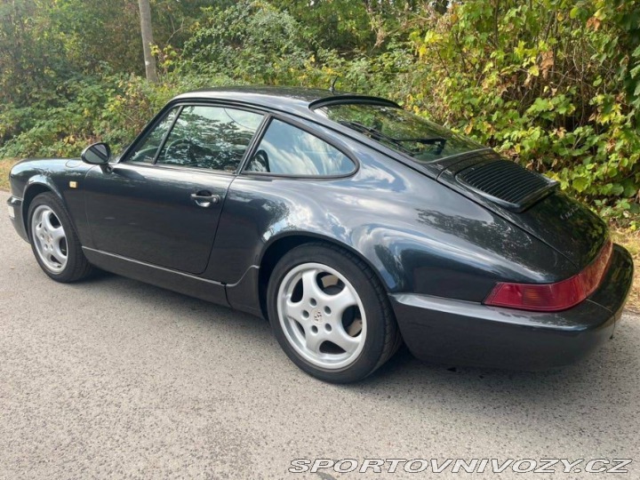 Porsche 911 964 Carrera 2 1989