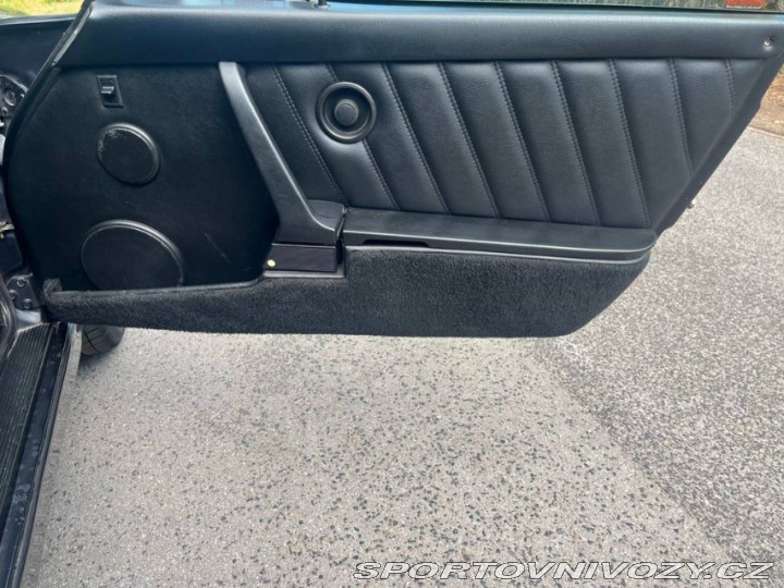 Porsche 911 964 Carrera 2 1989