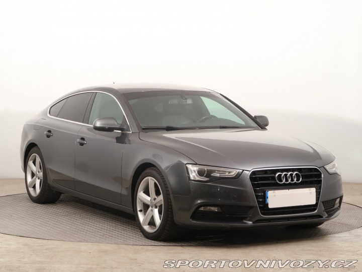 Audi A5 S-Line 2.0 TDI 2012