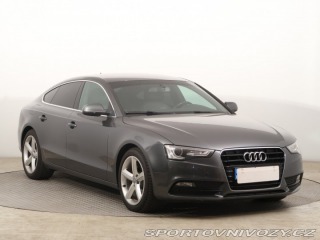 Audi A5 S-Line 2.0 TDI 2012