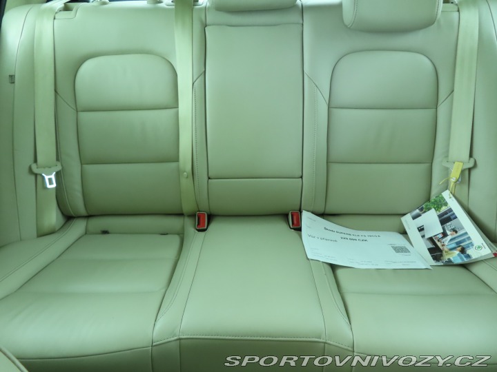 Škoda Superb Elegance 3.6 FSI V6 2011