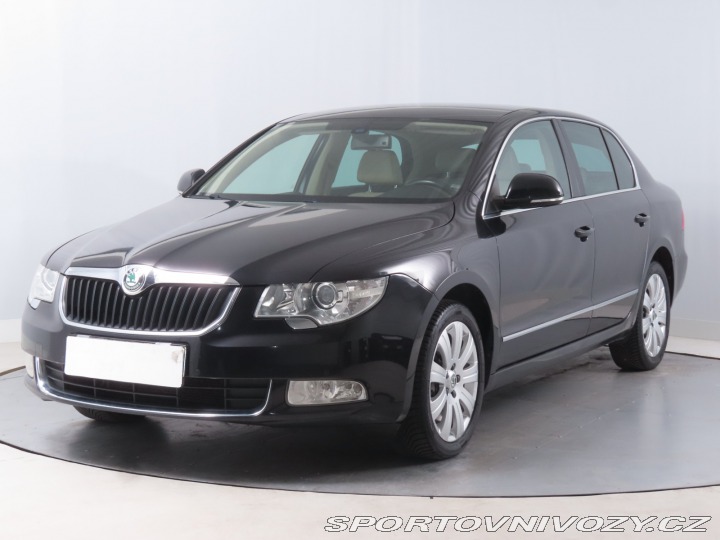 Škoda Superb Elegance 3.6 FSI V6 2011