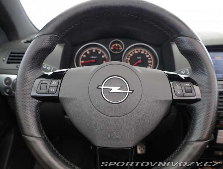 Opel Astra 1.8 16V 2010