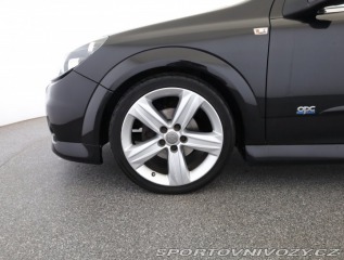 Opel Astra 1.8 16V 2010