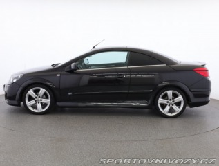 Opel Astra 1.8 16V 2010