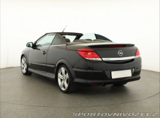 Opel Astra 1.8 16V 2010