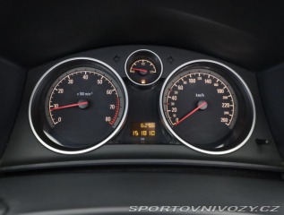 Opel Astra 1.8 16V 2010