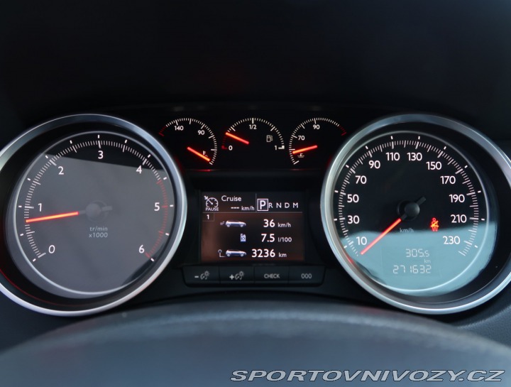 Peugeot 508 2.2 HDi 2011