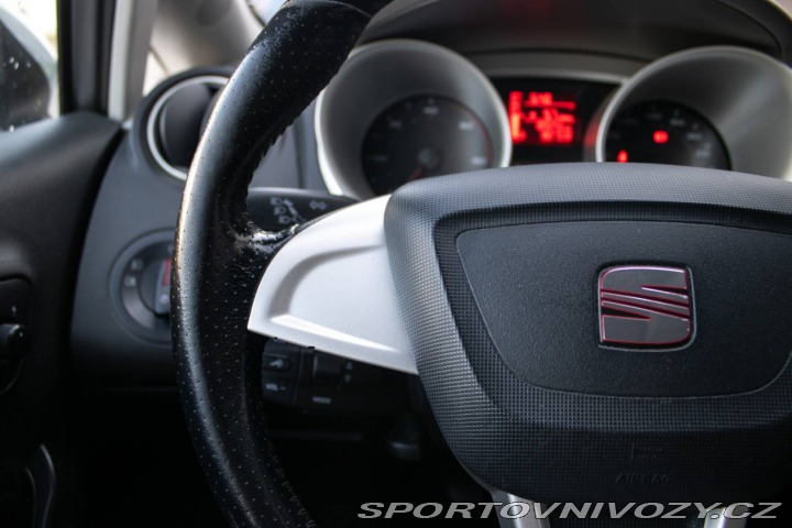 Seat Ibiza 1.6 TDI Sport / 66kW / M 2010