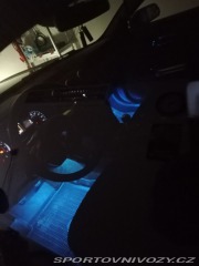 Ford Mustang Manuál 2016