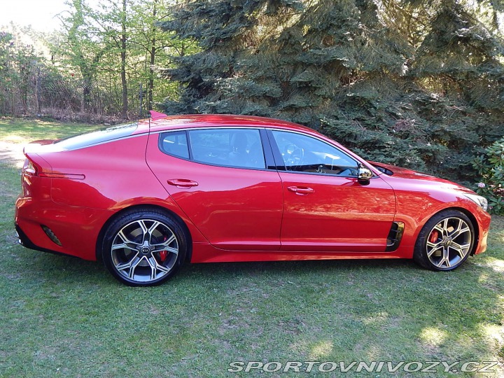 Kia Stinger GT 3.3 V6 T-GDi-CZ-DPH 2018