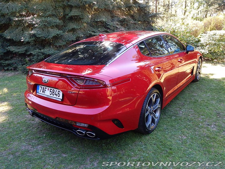 Kia Stinger GT 3.3 V6 T-GDi-CZ-DPH 2018