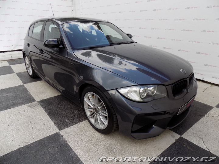BMW 1 130i/M-Paket/NAVI/Bi-xeno 2006