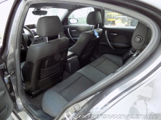 BMW 1 130i/M-Paket/NAVI/Bi-xeno 2006