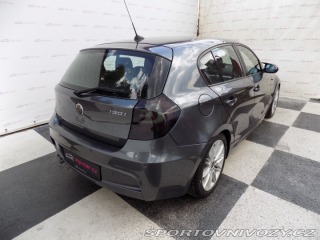BMW 1 130i/M-Paket/NAVI/Bi-xeno 2006