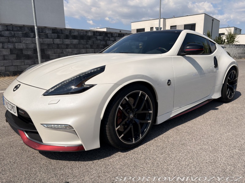 Nissan 370 Z Nismo