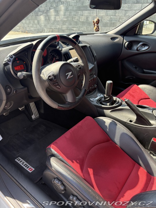 Nissan 370 Z Nismo 2017