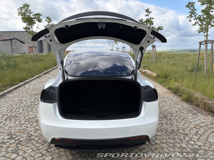 Tesla Model 3 Performance Highland 2024