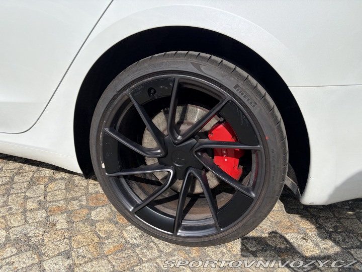 Tesla Model 3 Performance Highland 2024
