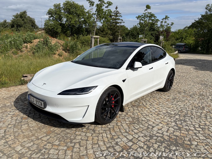 Tesla Model 3 Performance Highland 2024