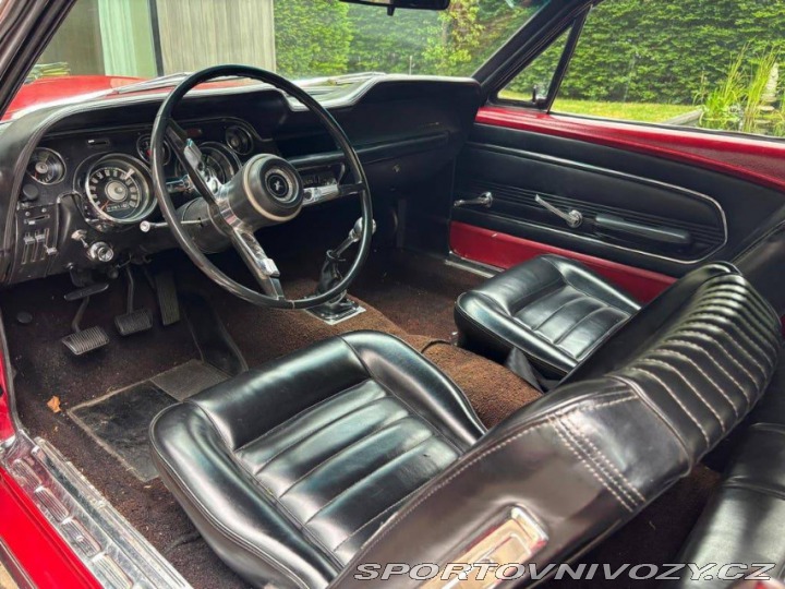 Ford Mustang V8 convertible 1967