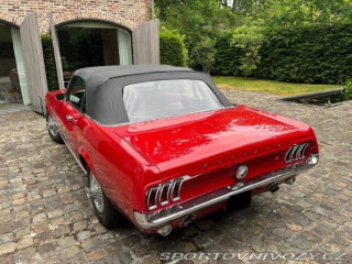 Ford Mustang V8 convertible 1967
