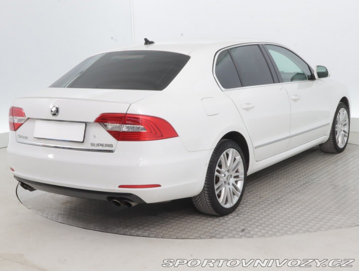 Škoda Superb 3.6 FSI V6 2014