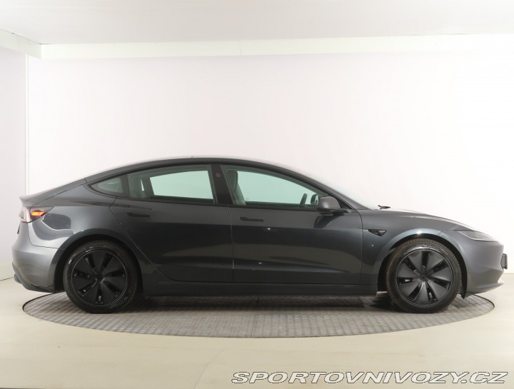 Tesla Model 3 Standard Range 60kWh 2023