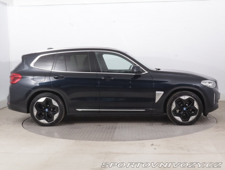 BMW iX3 80 kWh 2021