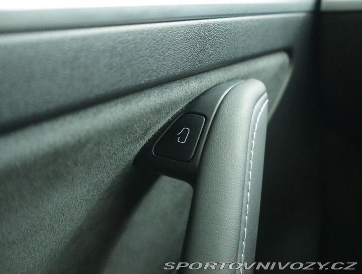 Tesla Model Y Long Range AWD 75kWh 2021