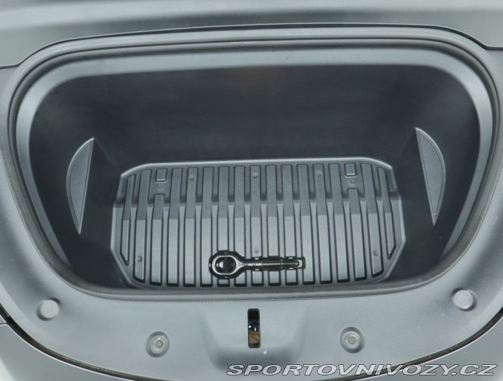 Tesla Model Y Long Range AWD 79kWh 2023